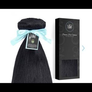 Jet Black 20in Human Hair Clip In Extensions - 9 piece, 220g